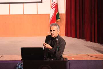 سمینار آشنایی با دستاوردهای توانبخشی و صندلی چرخدار